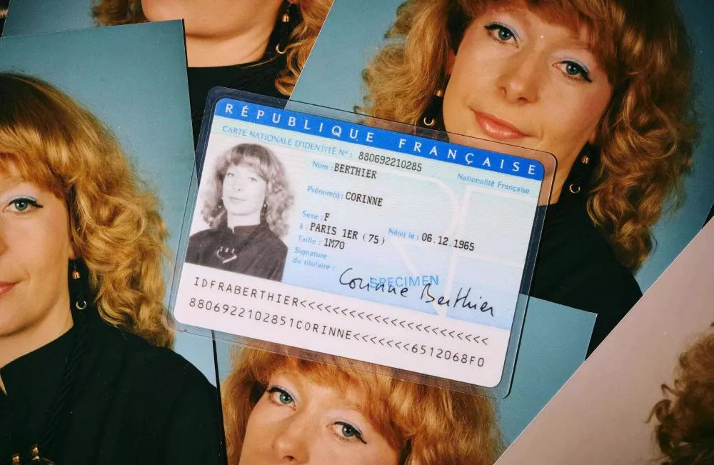 Illustration pour Les multiples visages de Corinne Berthier (1/3): Le spécimen